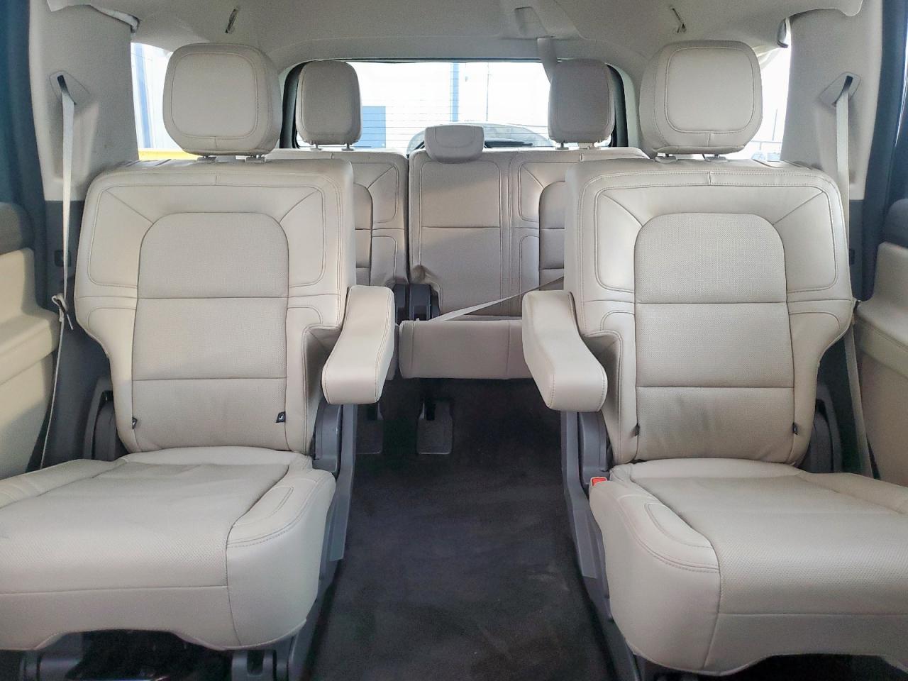 2024 LINCOLN NAVIGATOR