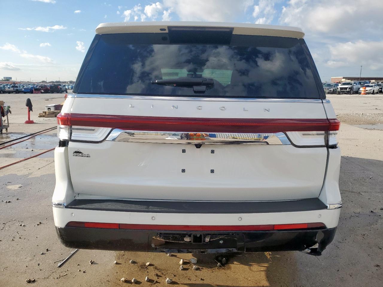 2024 LINCOLN NAVIGATOR