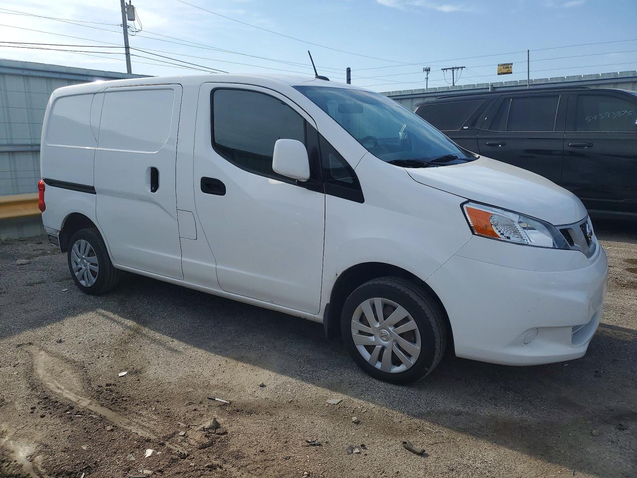 2021 NISSAN NV