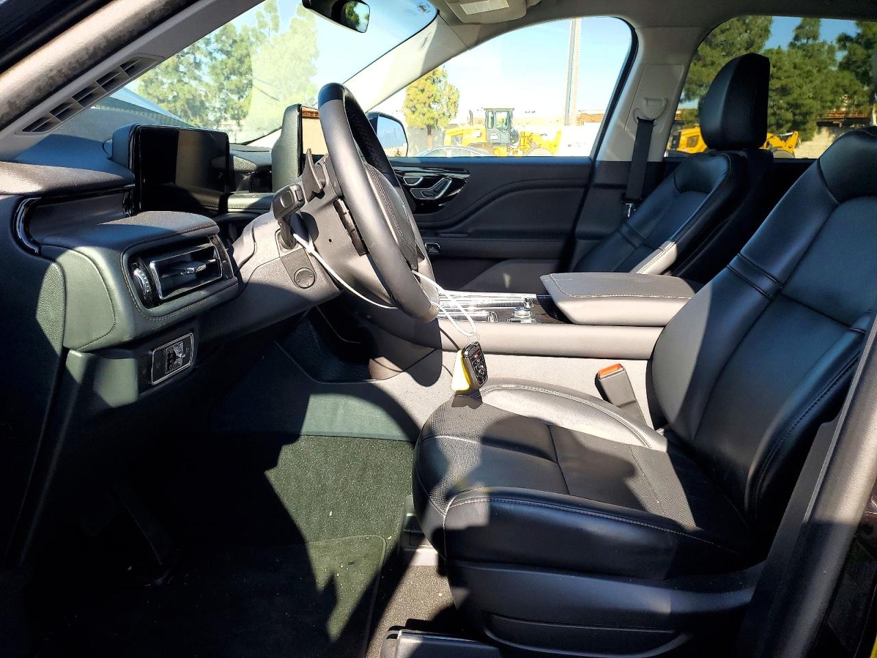 2025 LINCOLN TOWNHOUSE AVIATOR