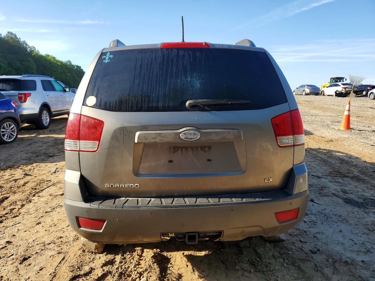 2009 KIA BORREGO
