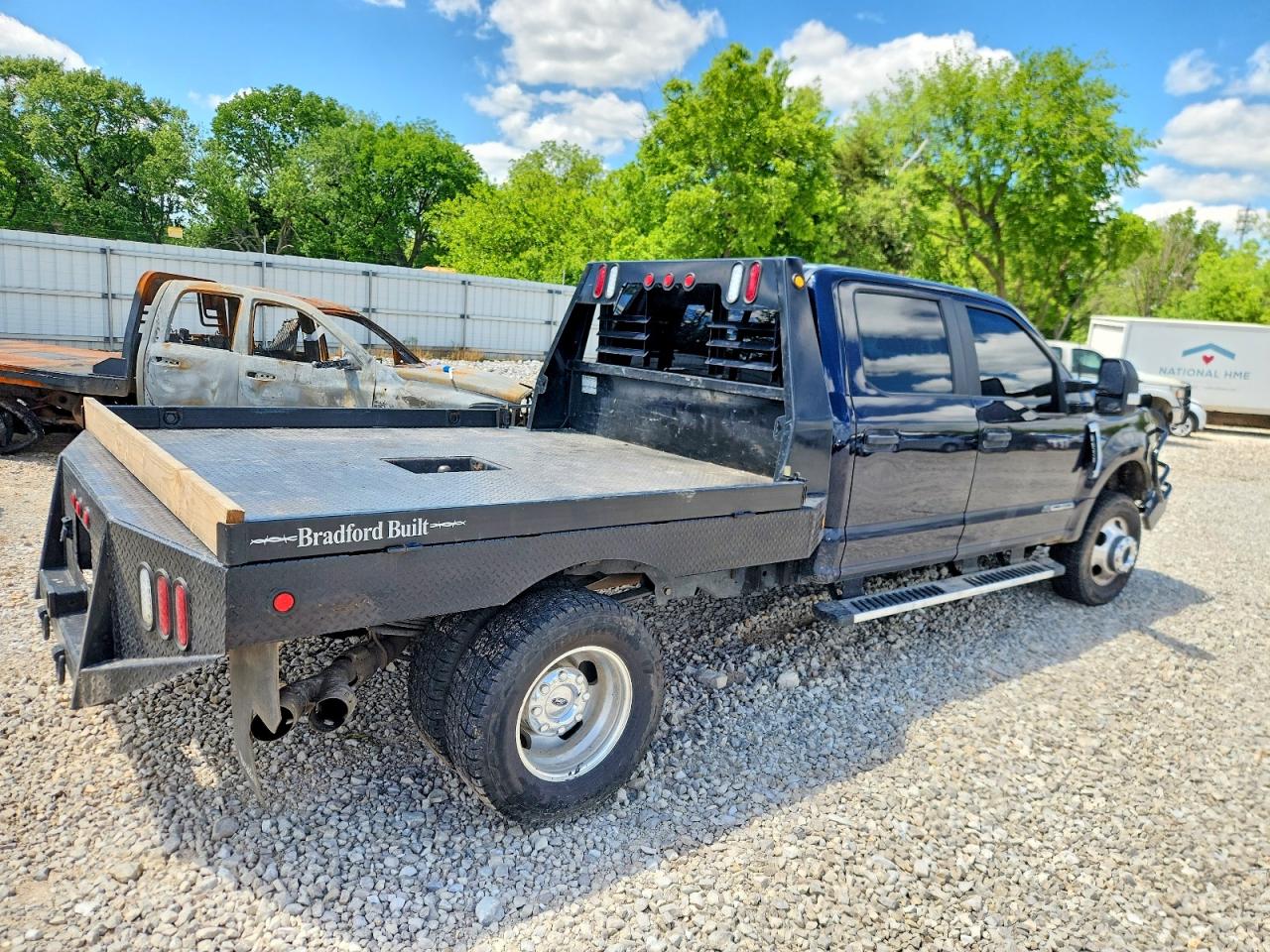 2022 FORD F350