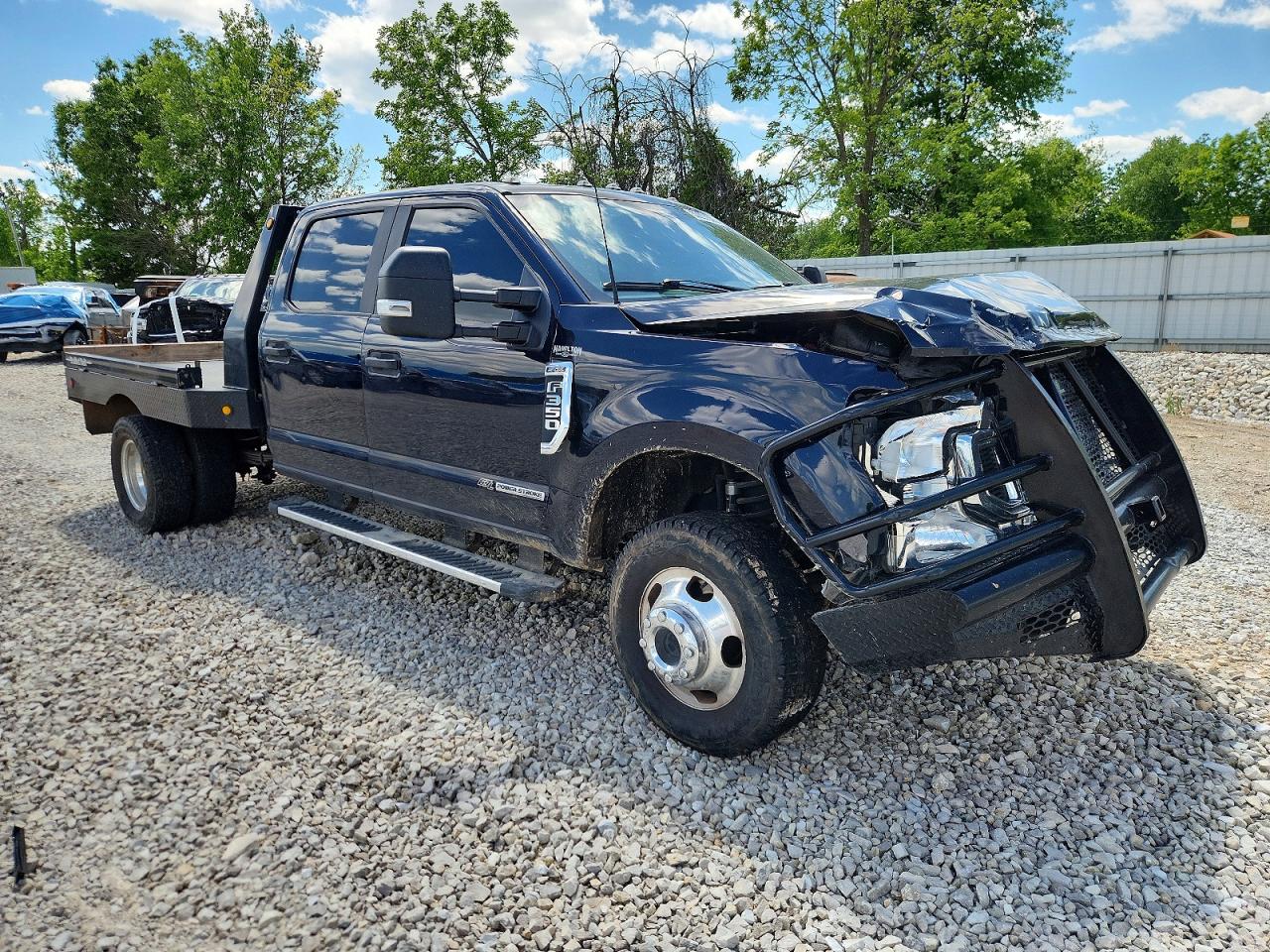 2022 FORD F350