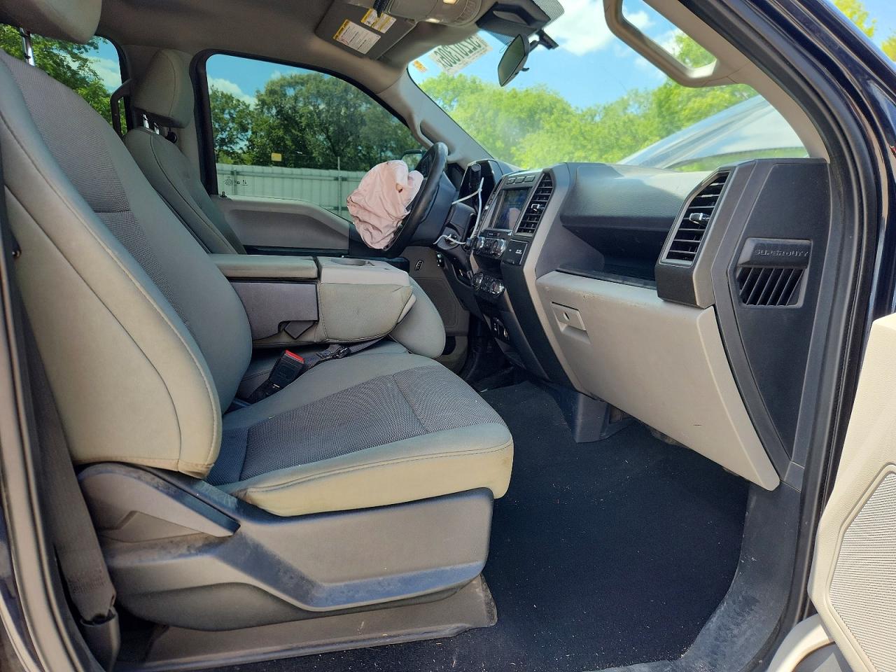 2022 FORD F350