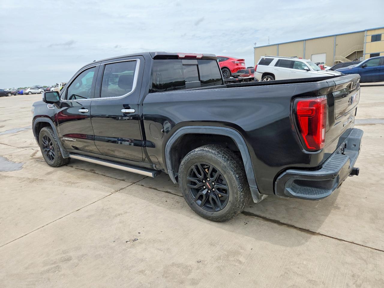 2022 GMC SIERRA