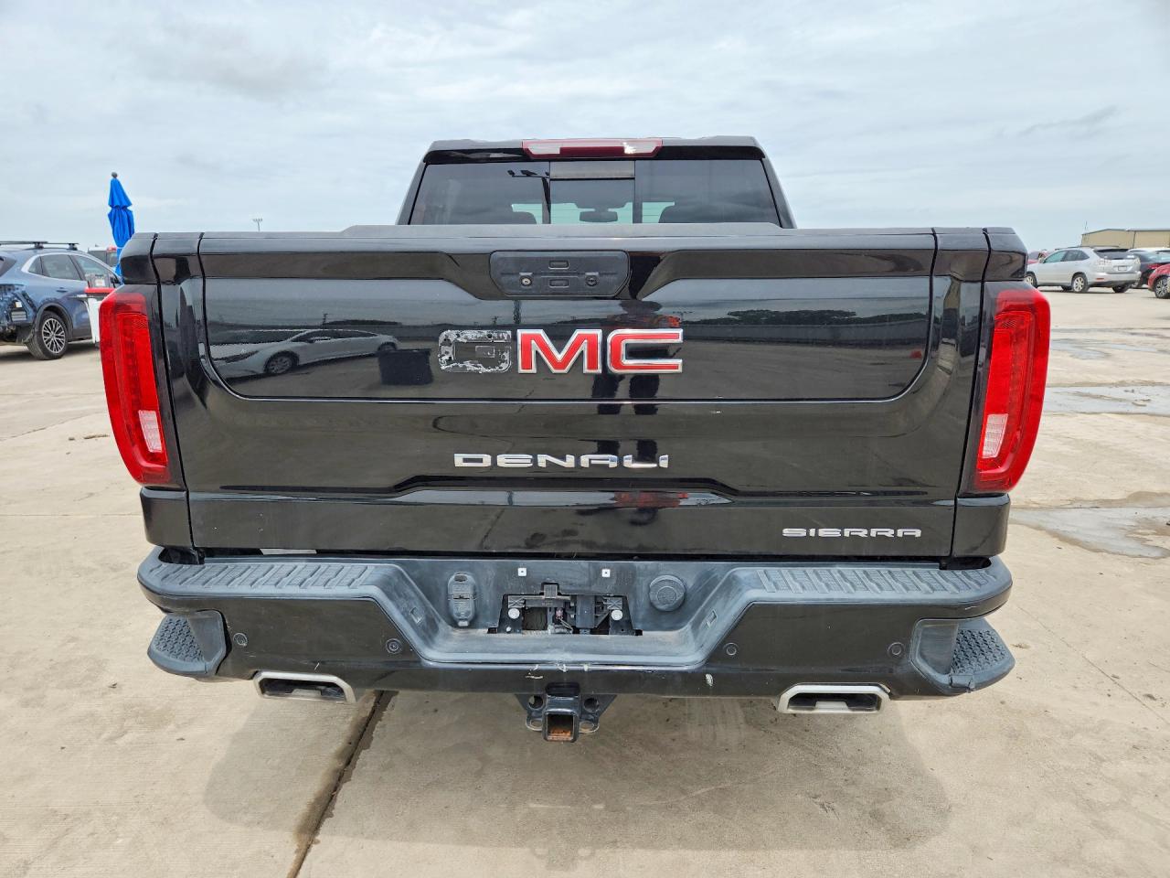 2022 GMC SIERRA