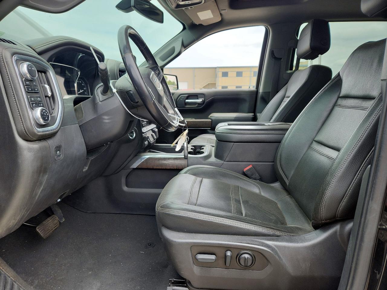 2022 GMC SIERRA