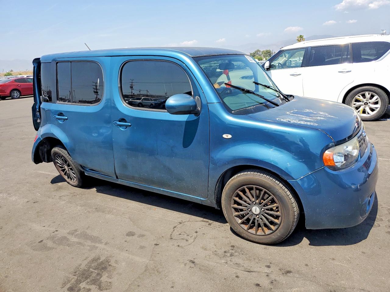 2014 NISSAN CUBE