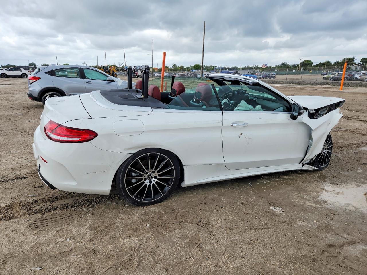 2023 MERCEDES-BENZ C-CLASS
