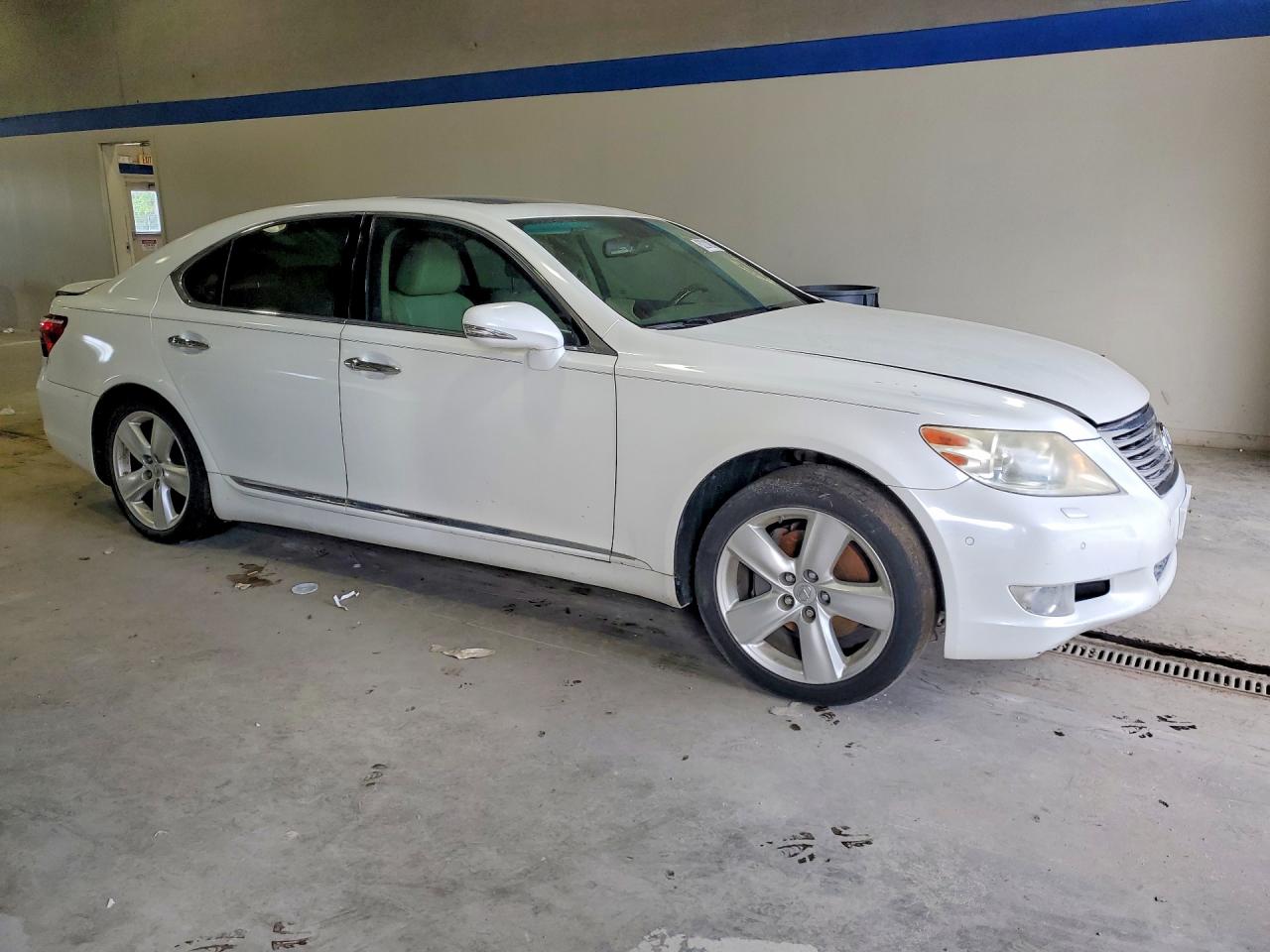 2011 LEXUS LS500