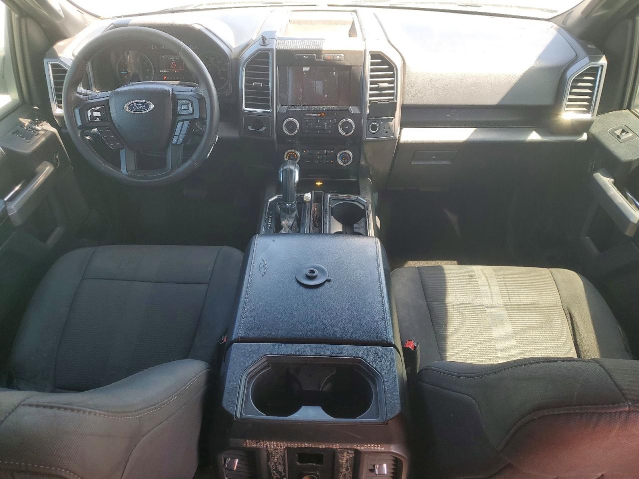 2016 FORD F150