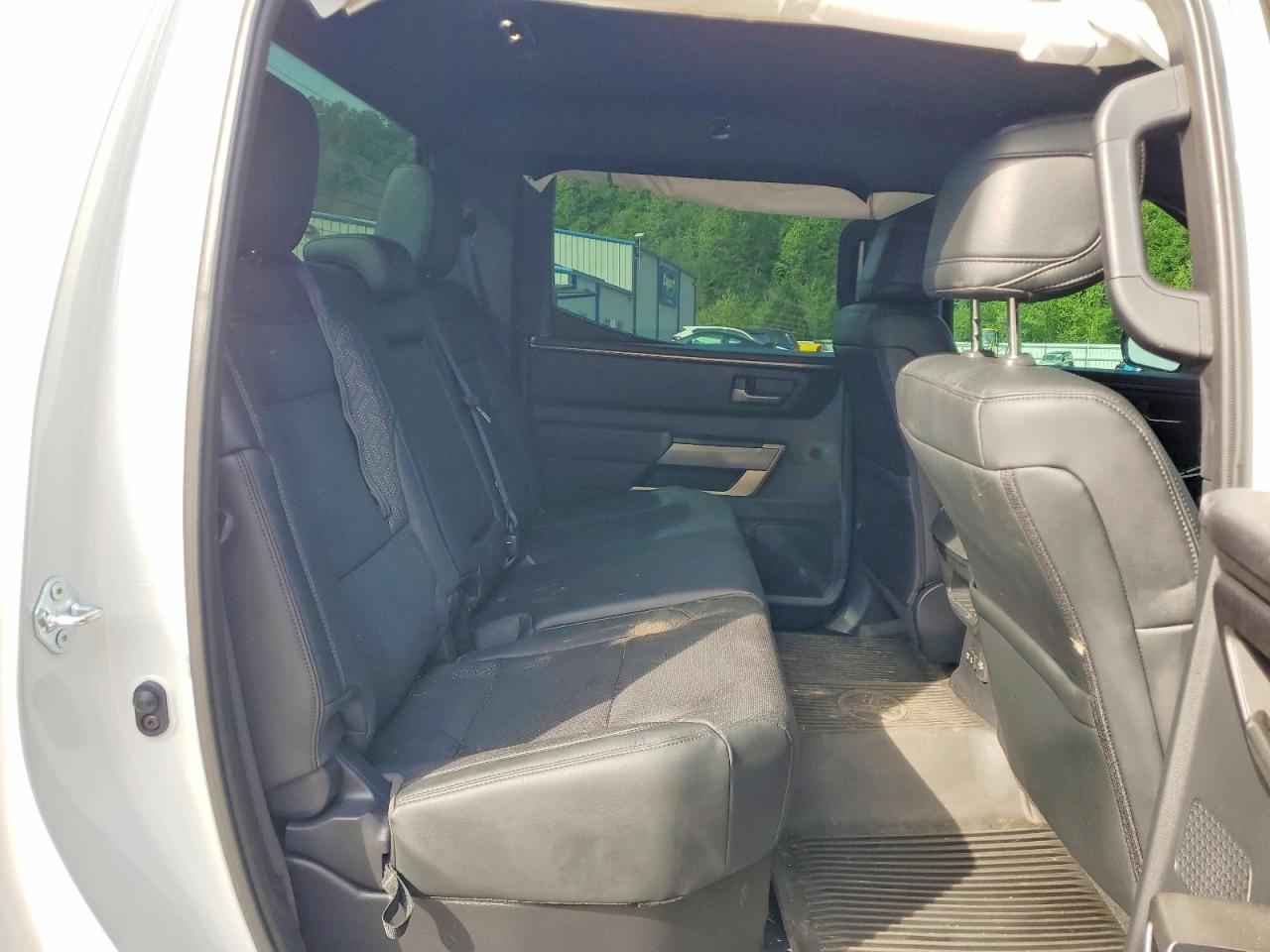 2025 TOYOTA TUNDRA