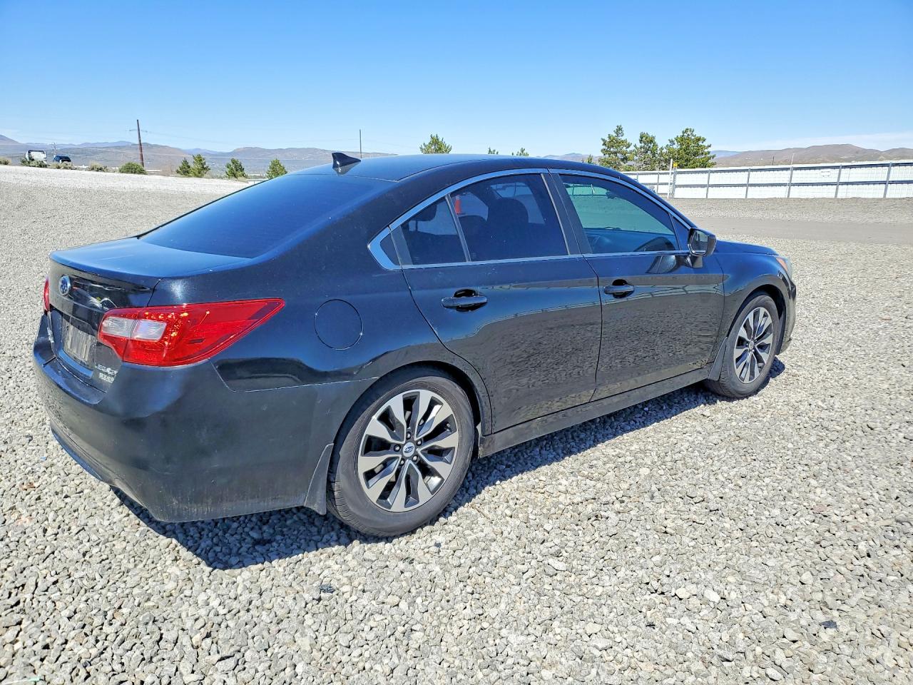 2017 SUBARU LEGACY
