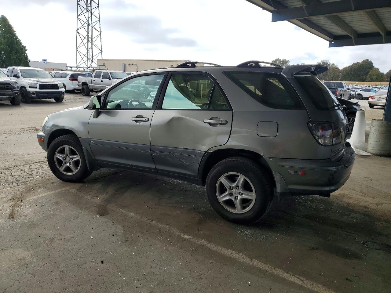 2002 LEXUS RX300