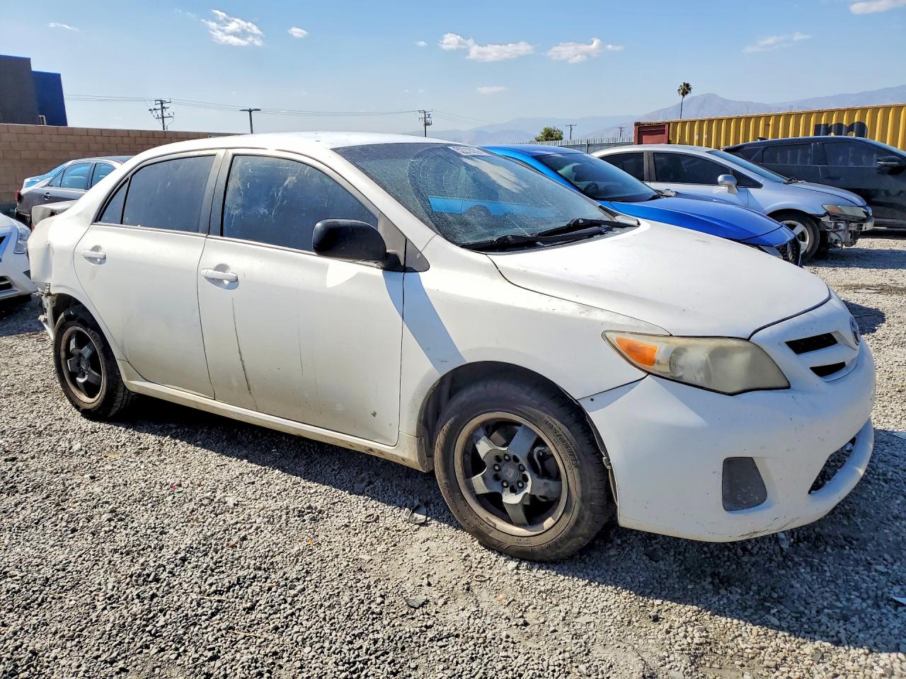 2011 TOYOTA COROLLA