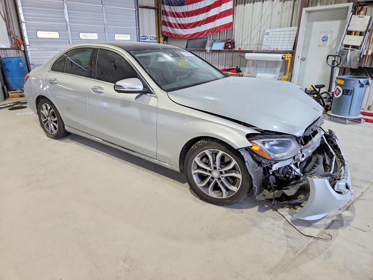 2016 MERCEDES-BENZ C-CLASS