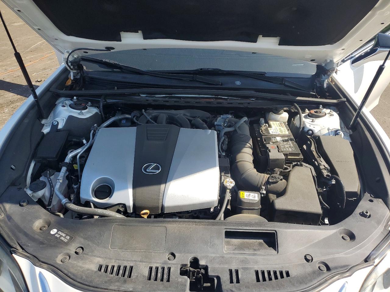 2019 LEXUS ES350