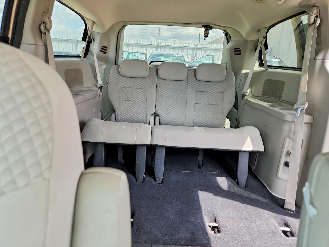 2010 DODGE CARAVAN