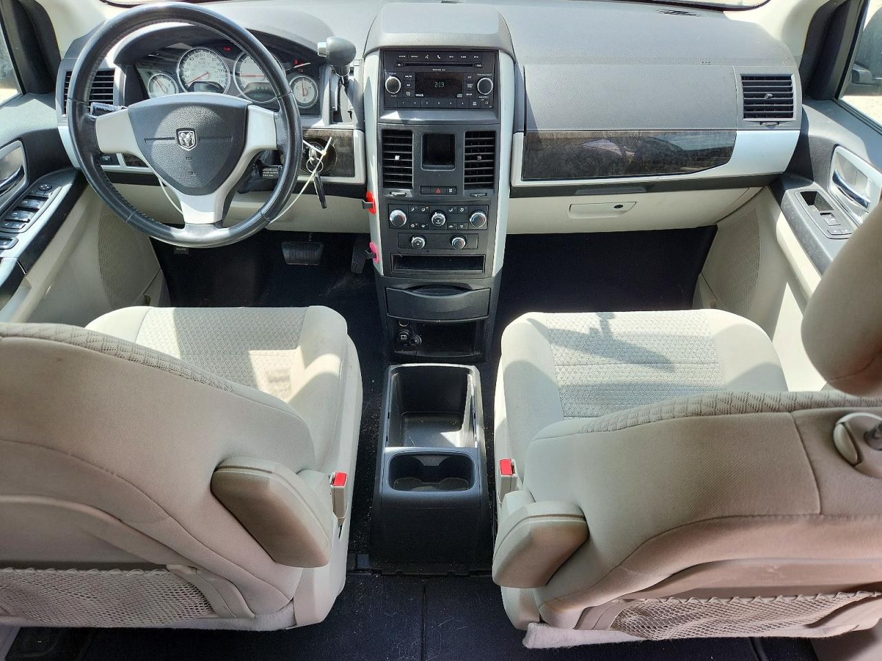 2010 DODGE CARAVAN