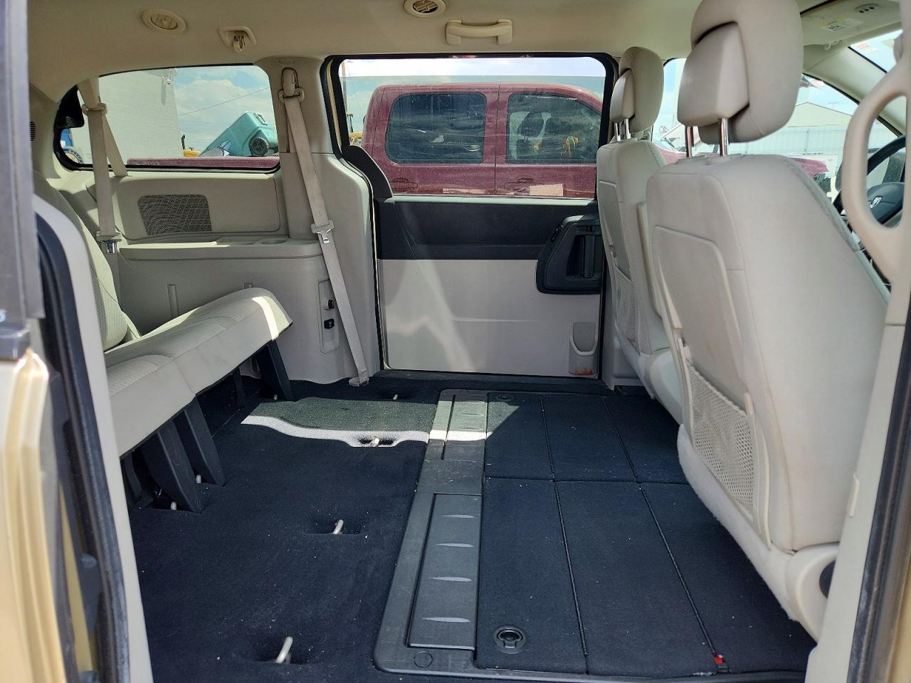 2010 DODGE CARAVAN