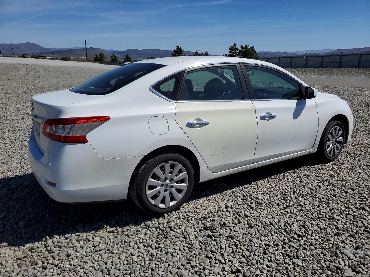 2015 NISSAN SENTRA