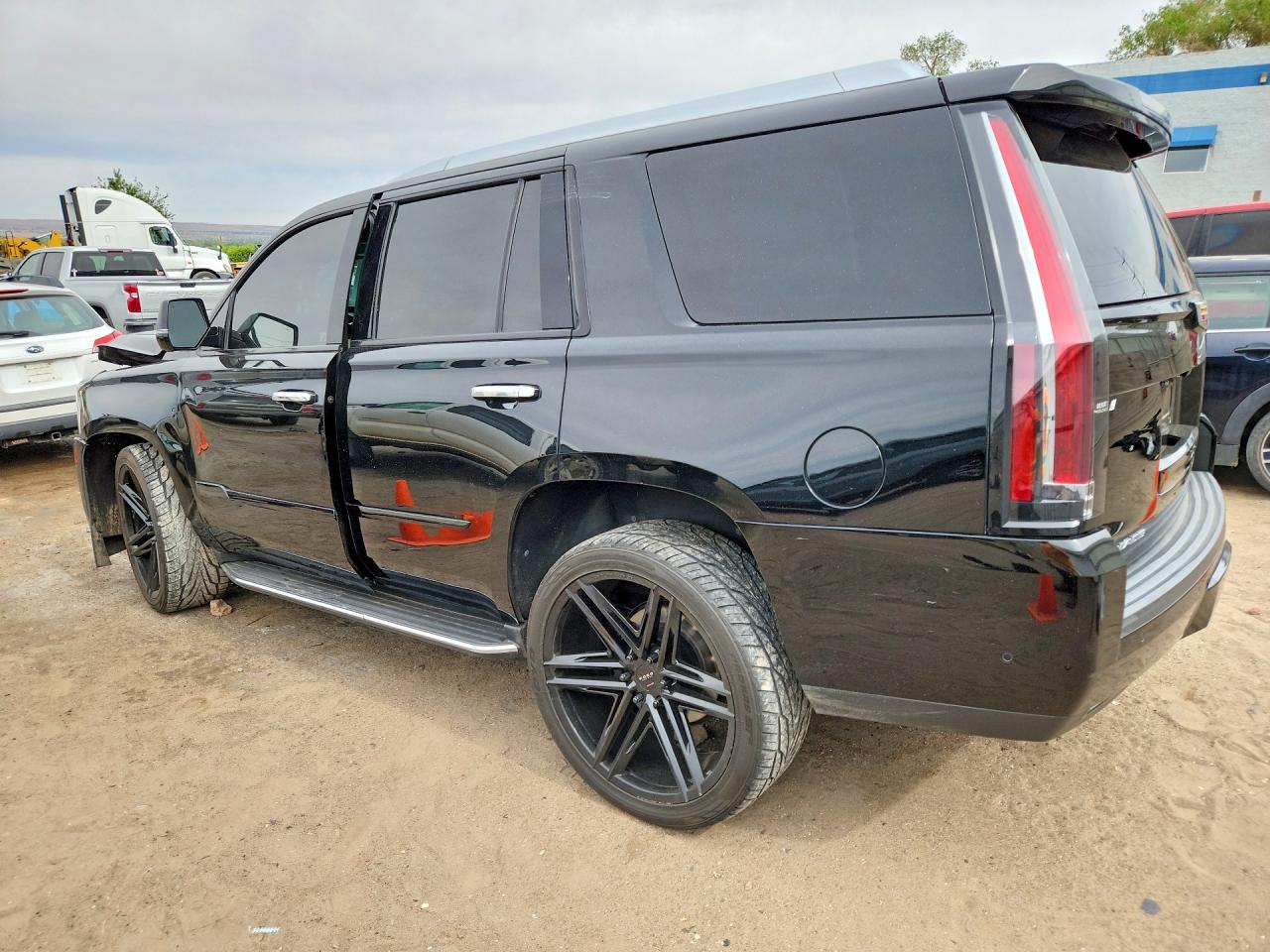 2019 CADILLAC ESCALADE