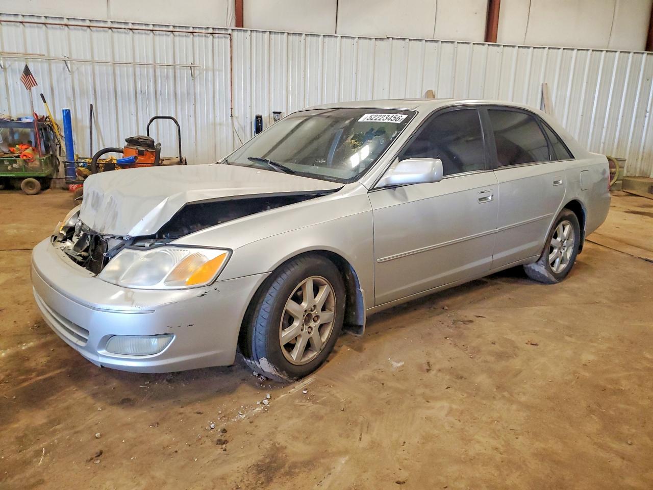 2002 TOYOTA AVALON