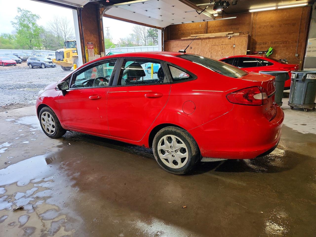 2013 FORD FIESTA