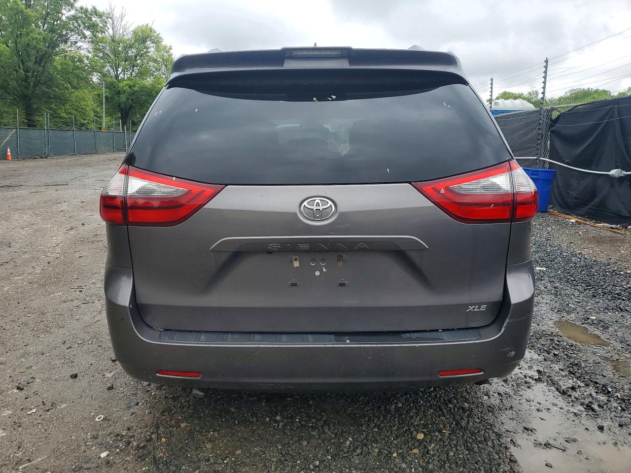 2020 TOYOTA SIENNA