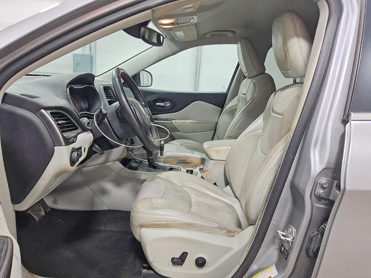 2021 JEEP CHEROKEE