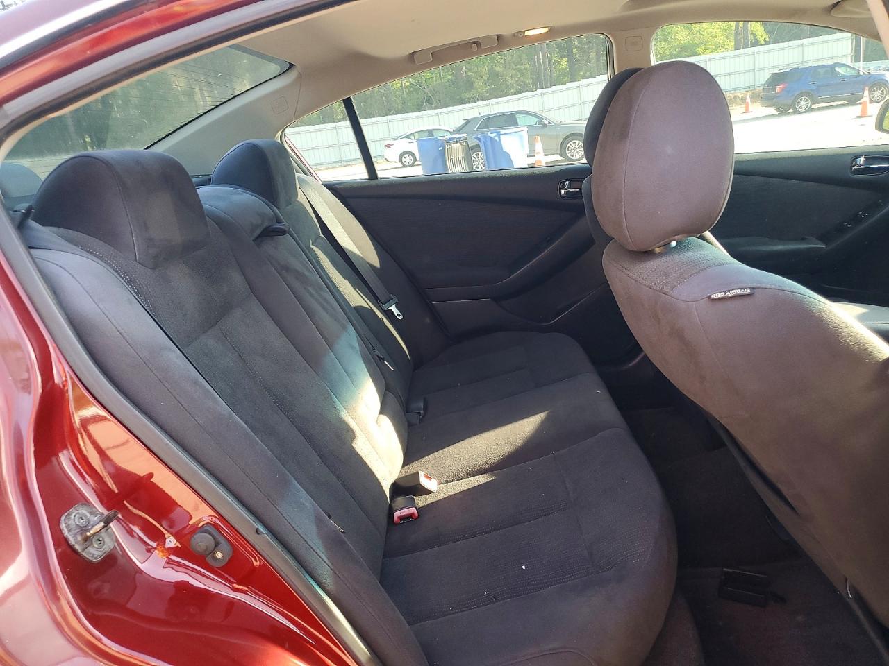 2010 NISSAN ALTIMA