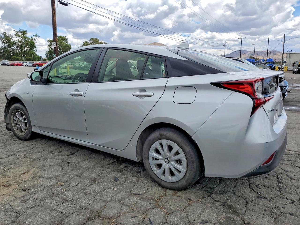 2022 TOYOTA PRIUS