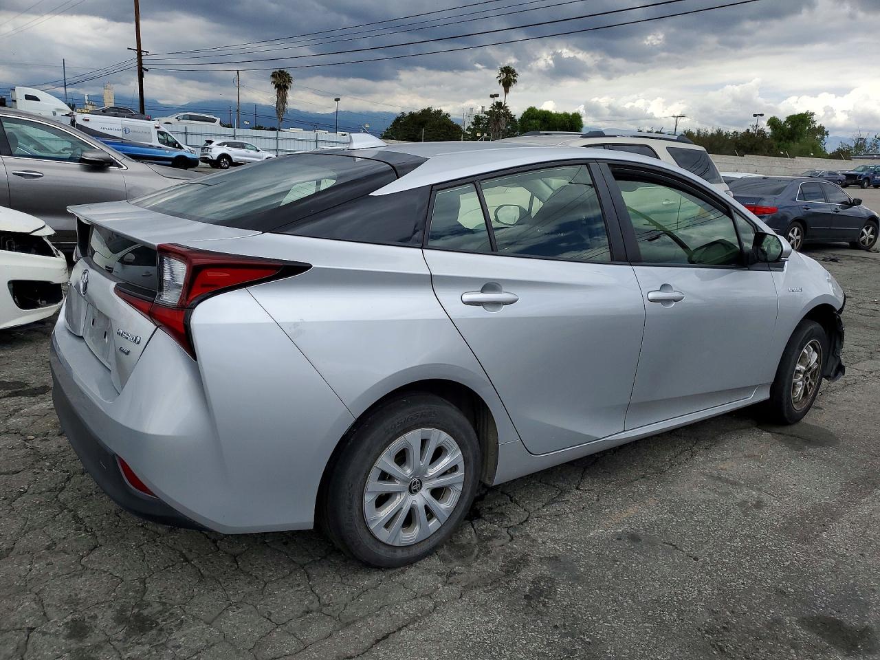 2022 TOYOTA PRIUS