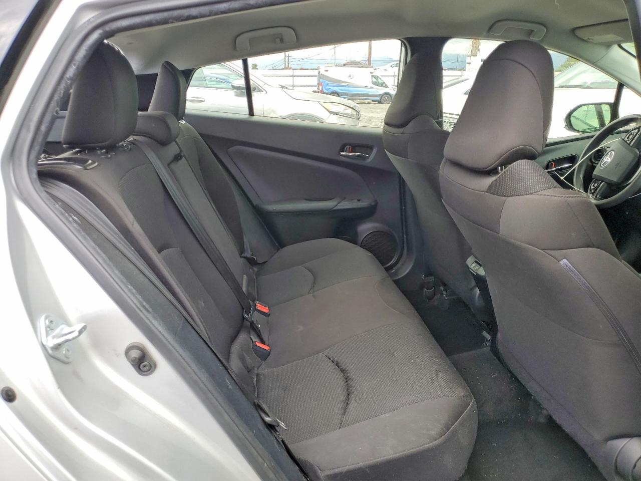 2022 TOYOTA PRIUS