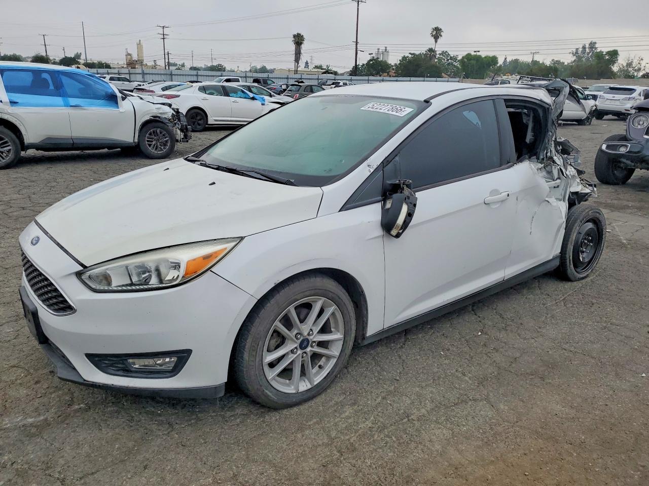 2017 FORD FOCUS