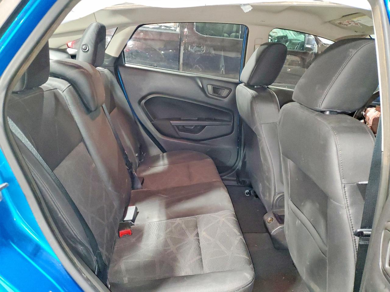 2012 FORD FIESTA
