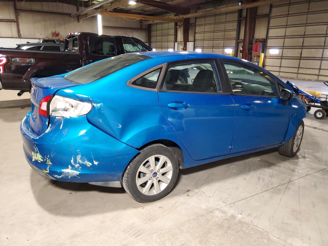 2012 FORD FIESTA