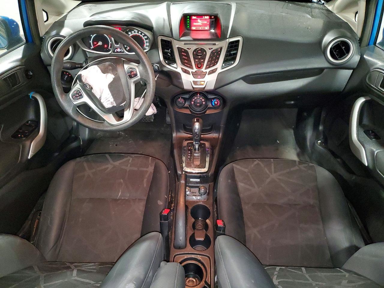 2012 FORD FIESTA