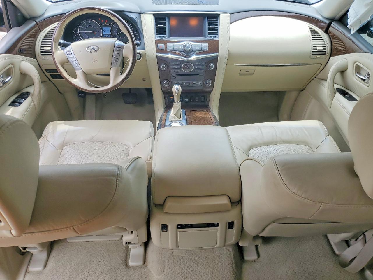 2016 INFINITI QX80