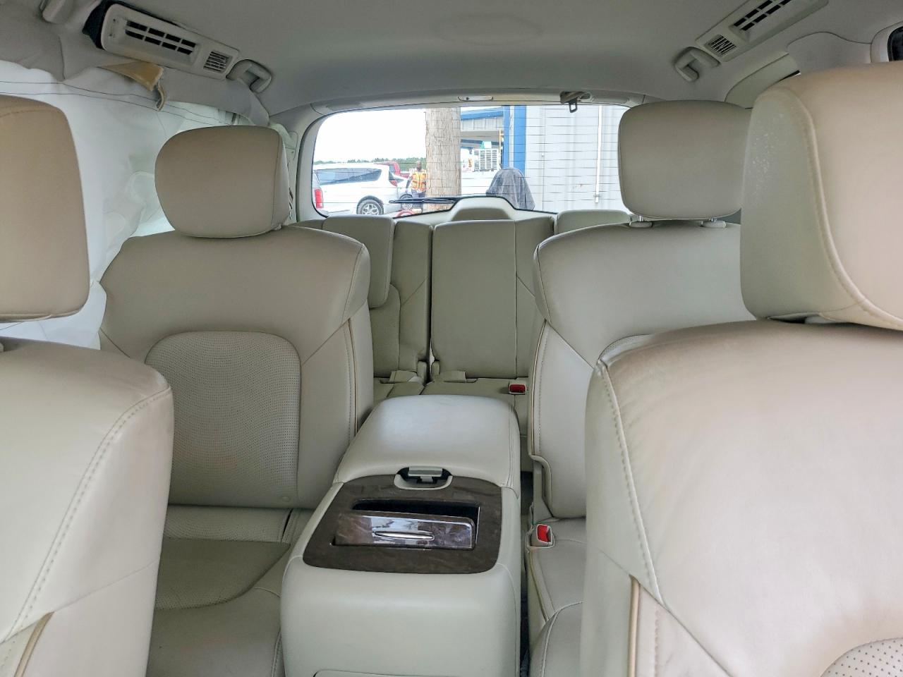 2016 INFINITI QX80