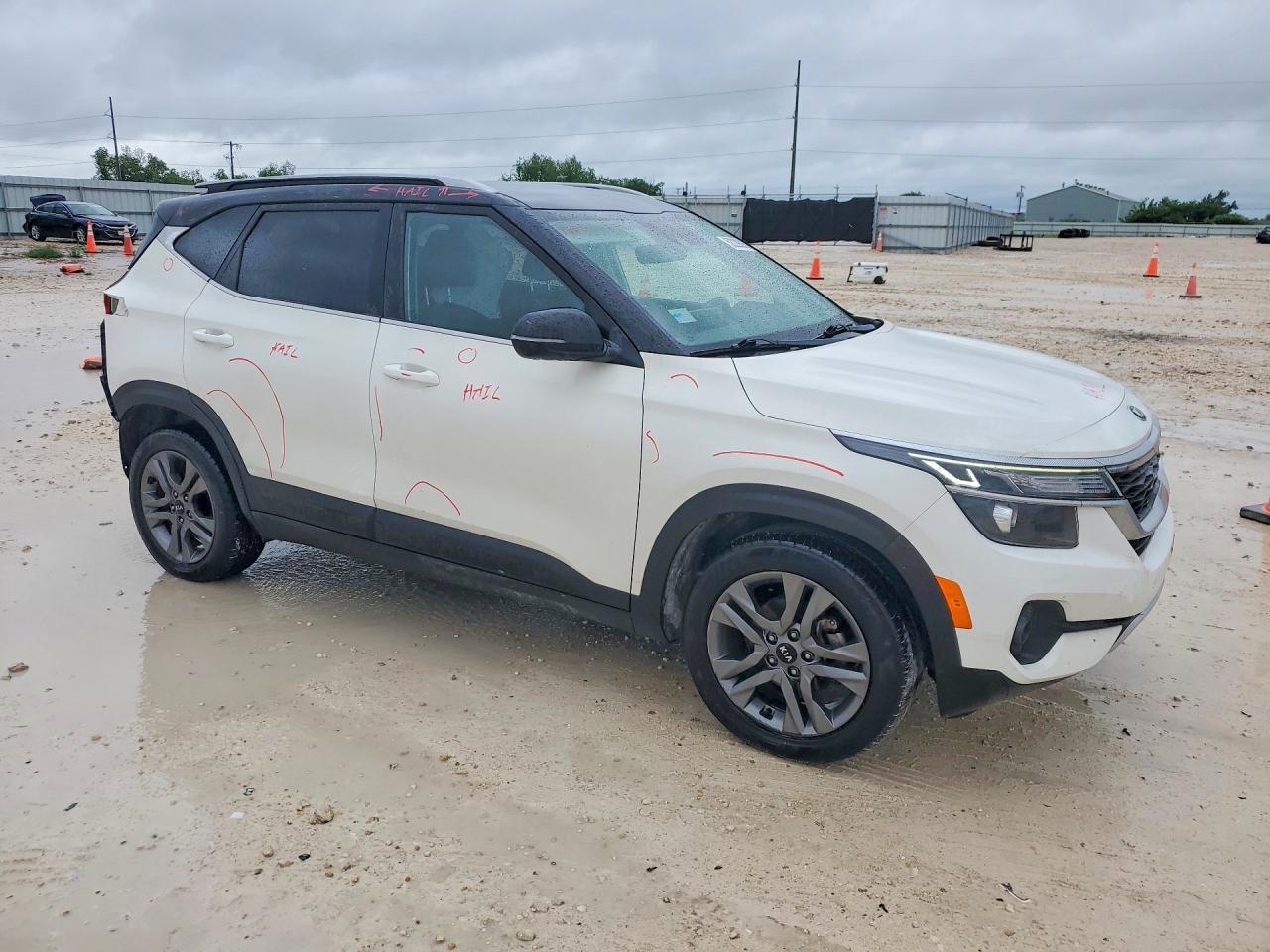 2021 KIA SELTOS