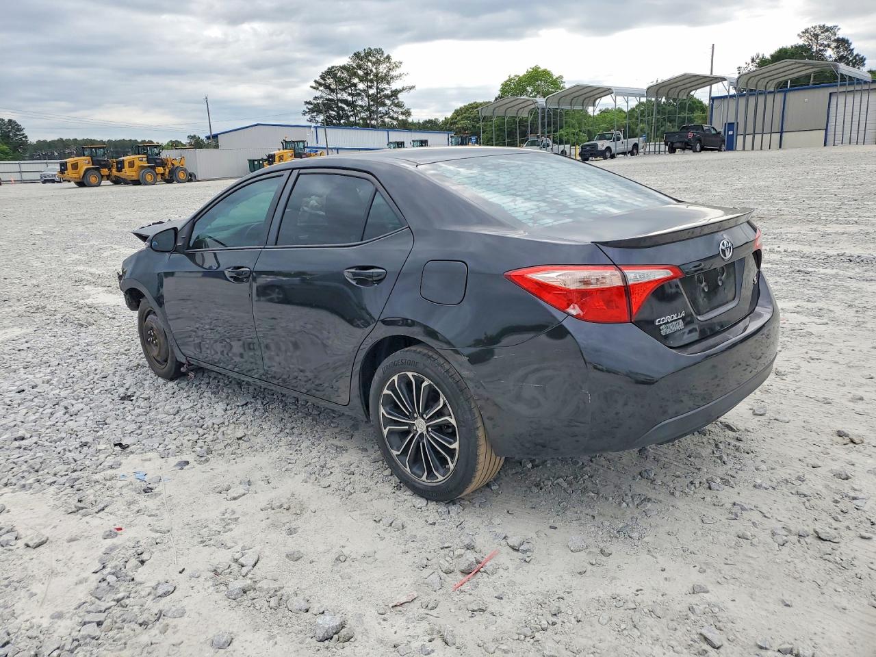 2015 TOYOTA COROLLA