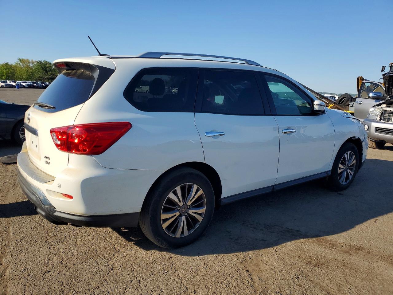 2018 NISSAN PATHFINDER