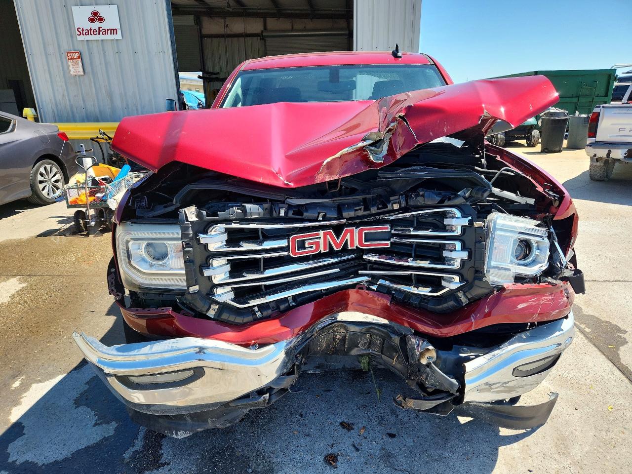 2018 GMC SIERRA