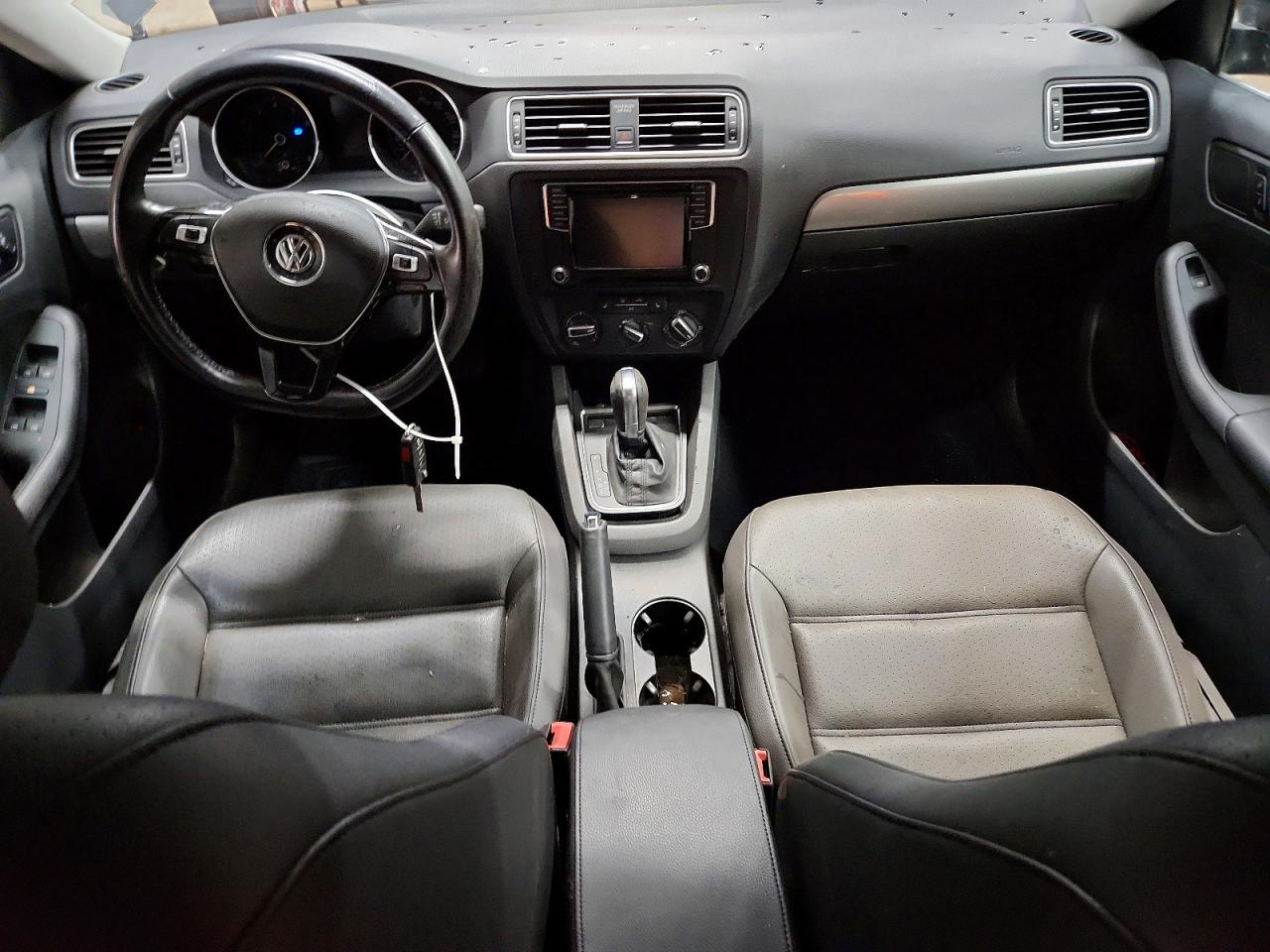 2017 VOLKSWAGEN JETTA