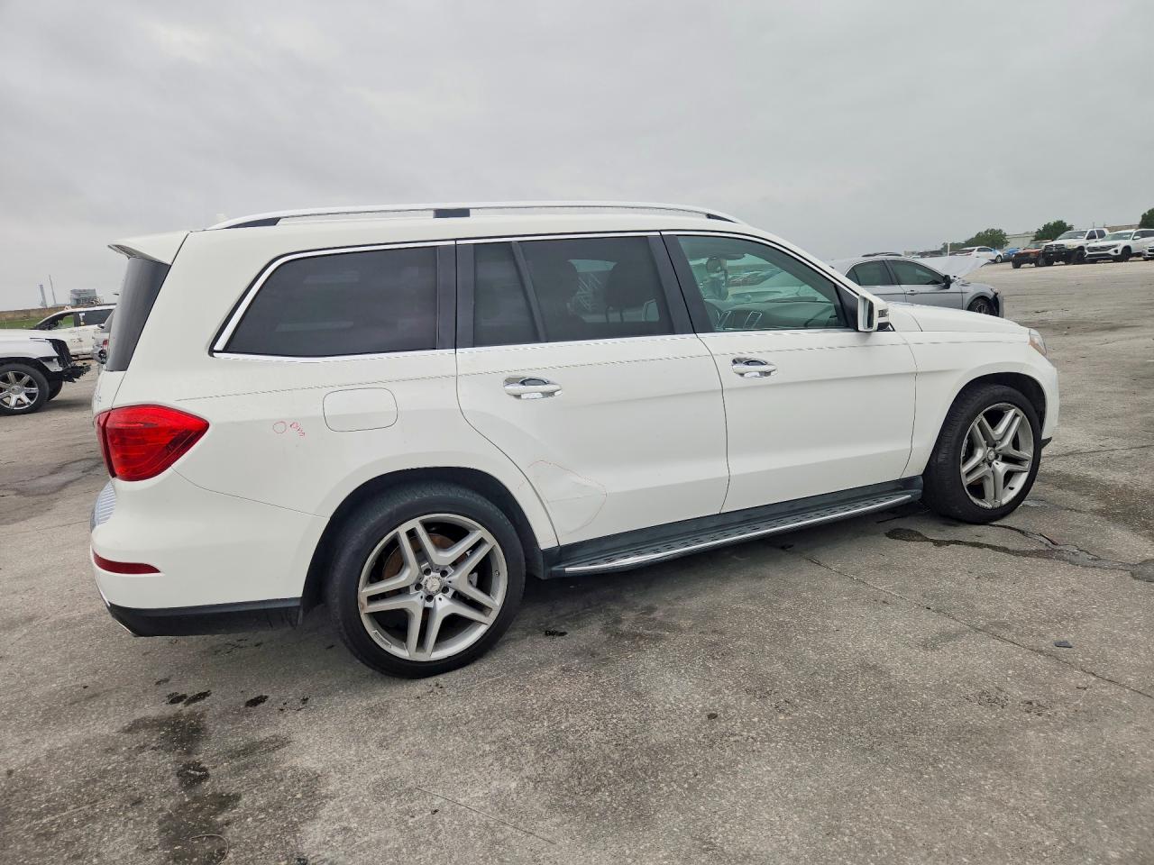 2015 MERCEDES-BENZ GL-CLASS