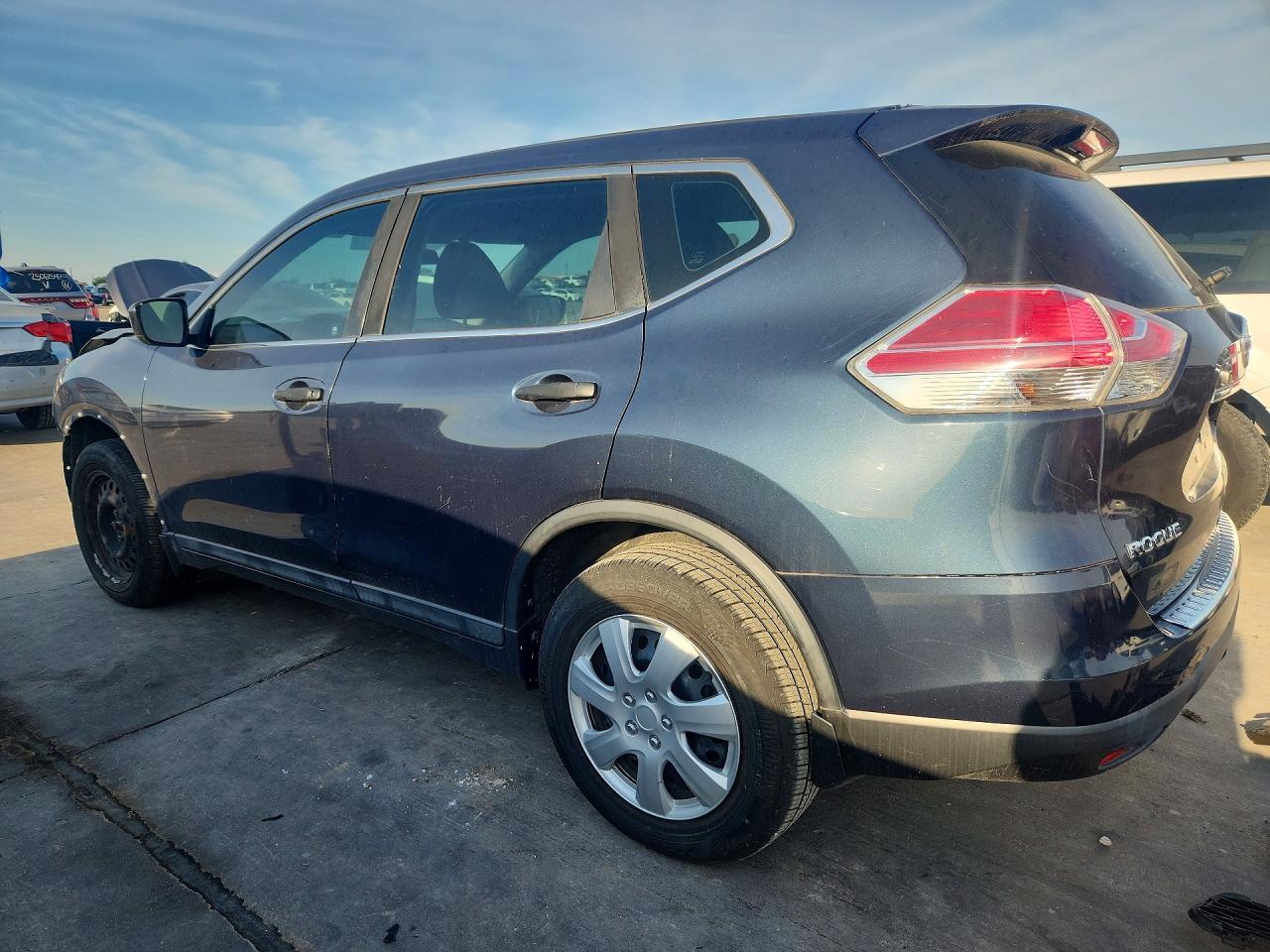 2016 NISSAN ROGUE