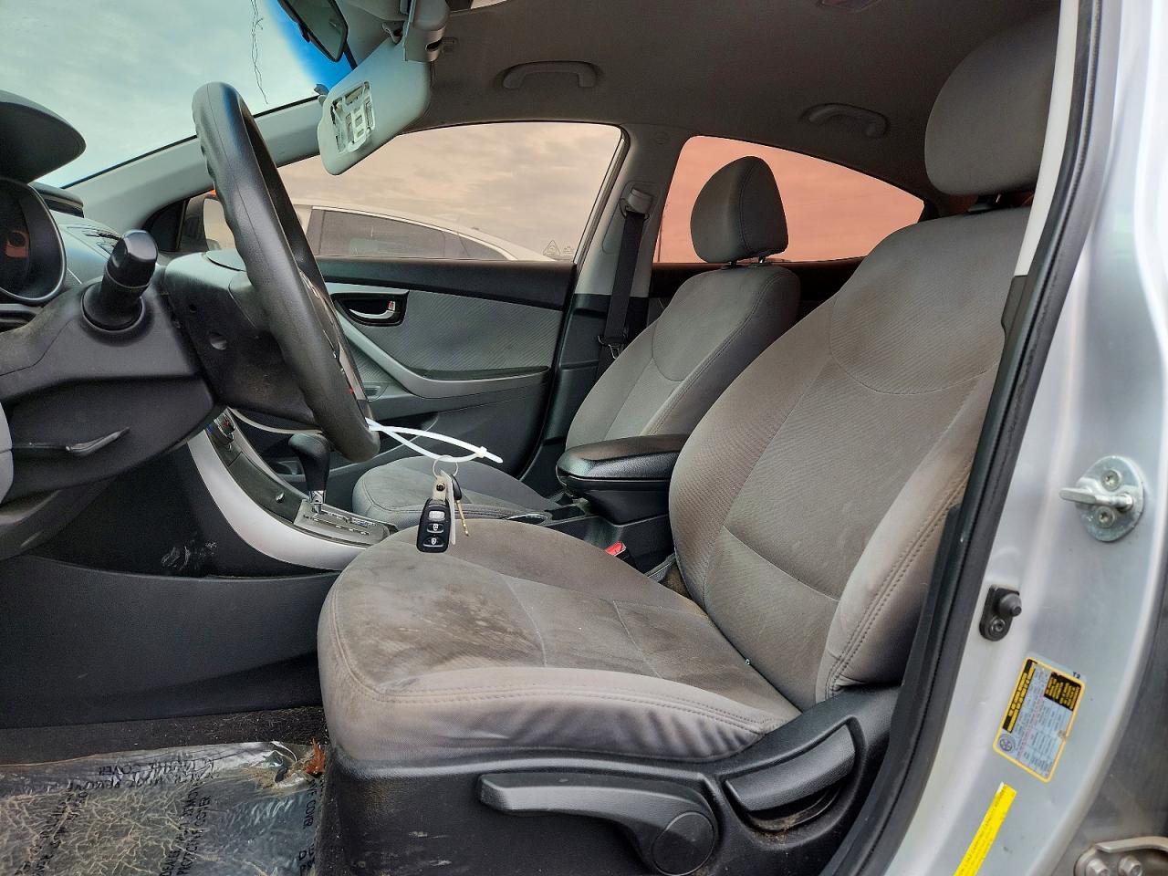 2013 HYUNDAI ELANTRA