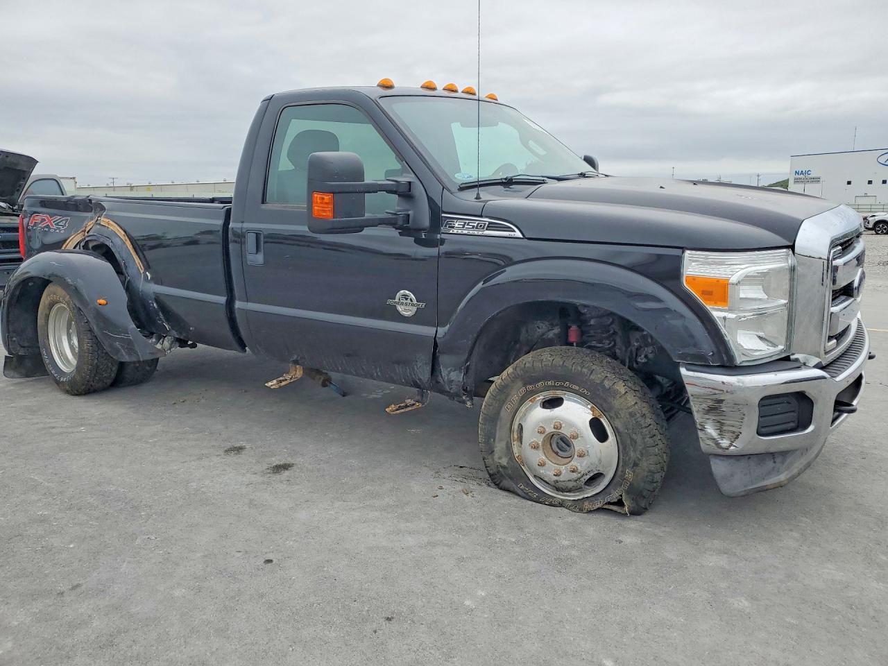 2012 FORD F350