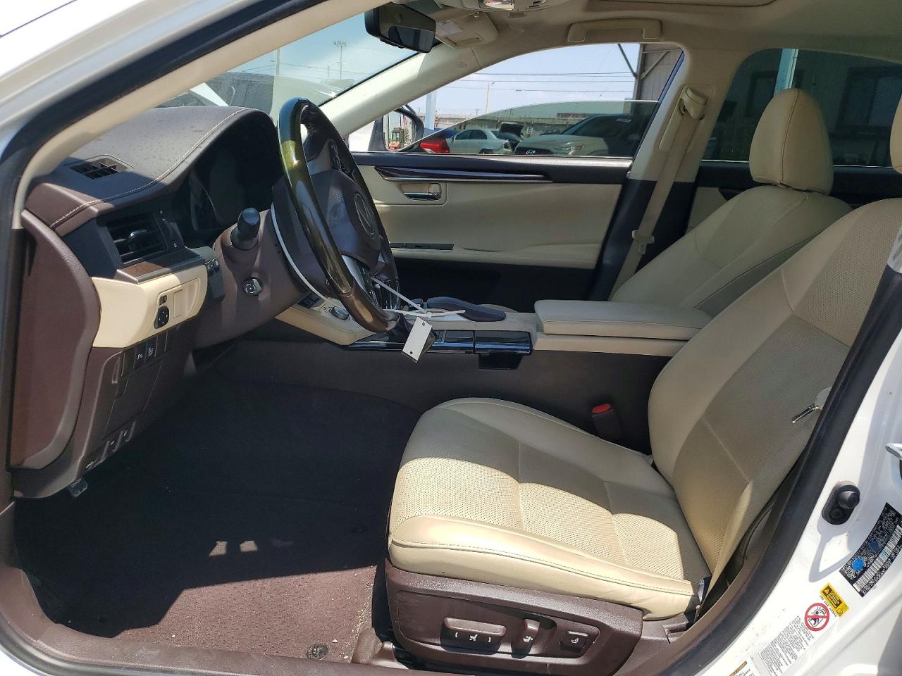 2016 LEXUS ES350